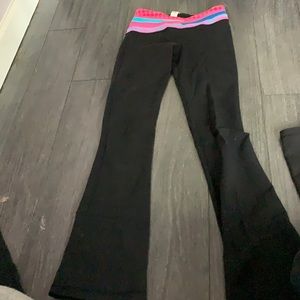Ivivva flair leggings
